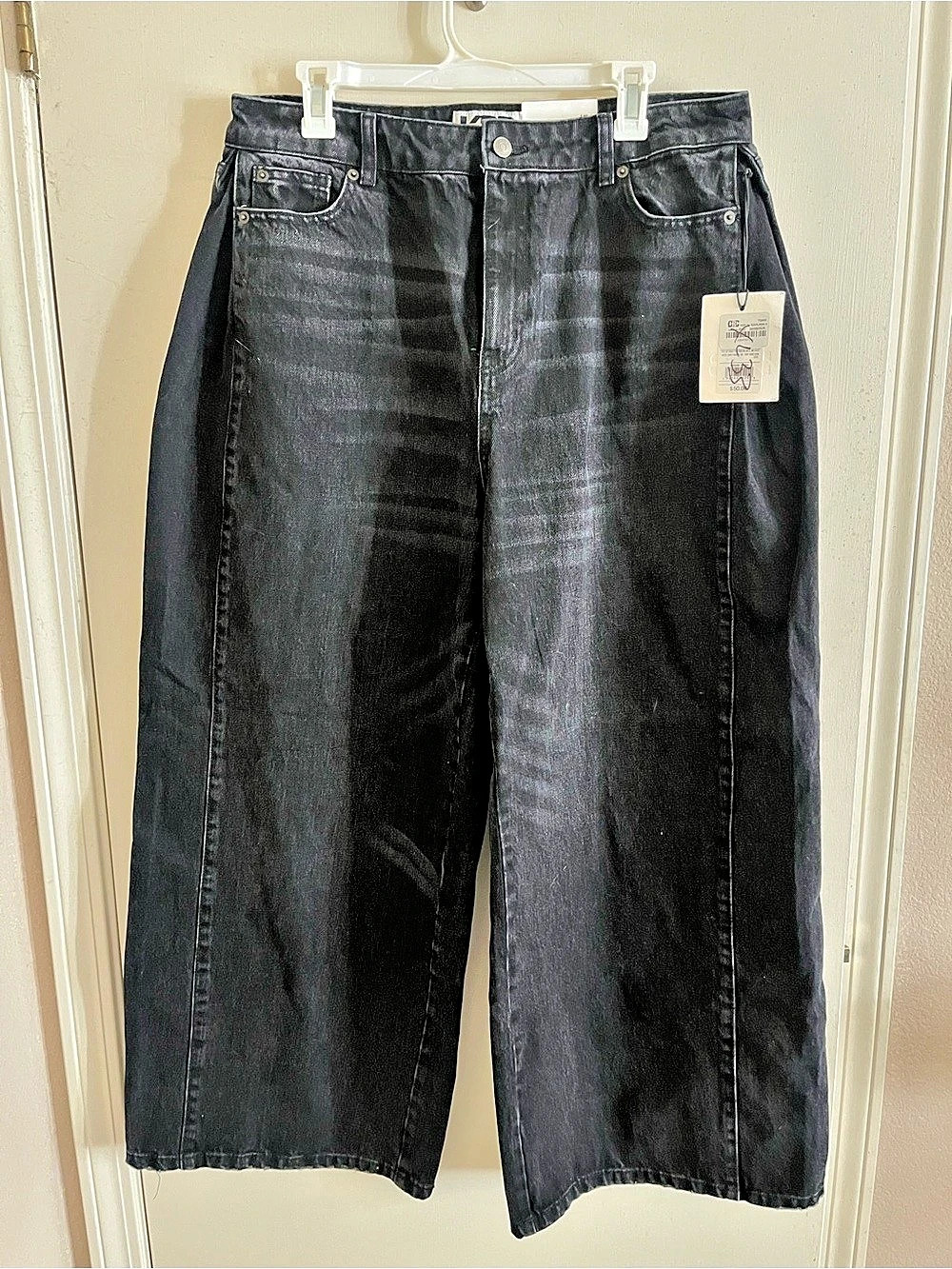 JBB by Kahlana Wide Leg Jeans in Black Waist 10 NWT